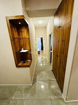 Satılır 2 otaqlı yeni tikili 71 m²