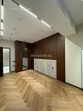 Satılır 3 otaqlı yeni tikili 127 m²