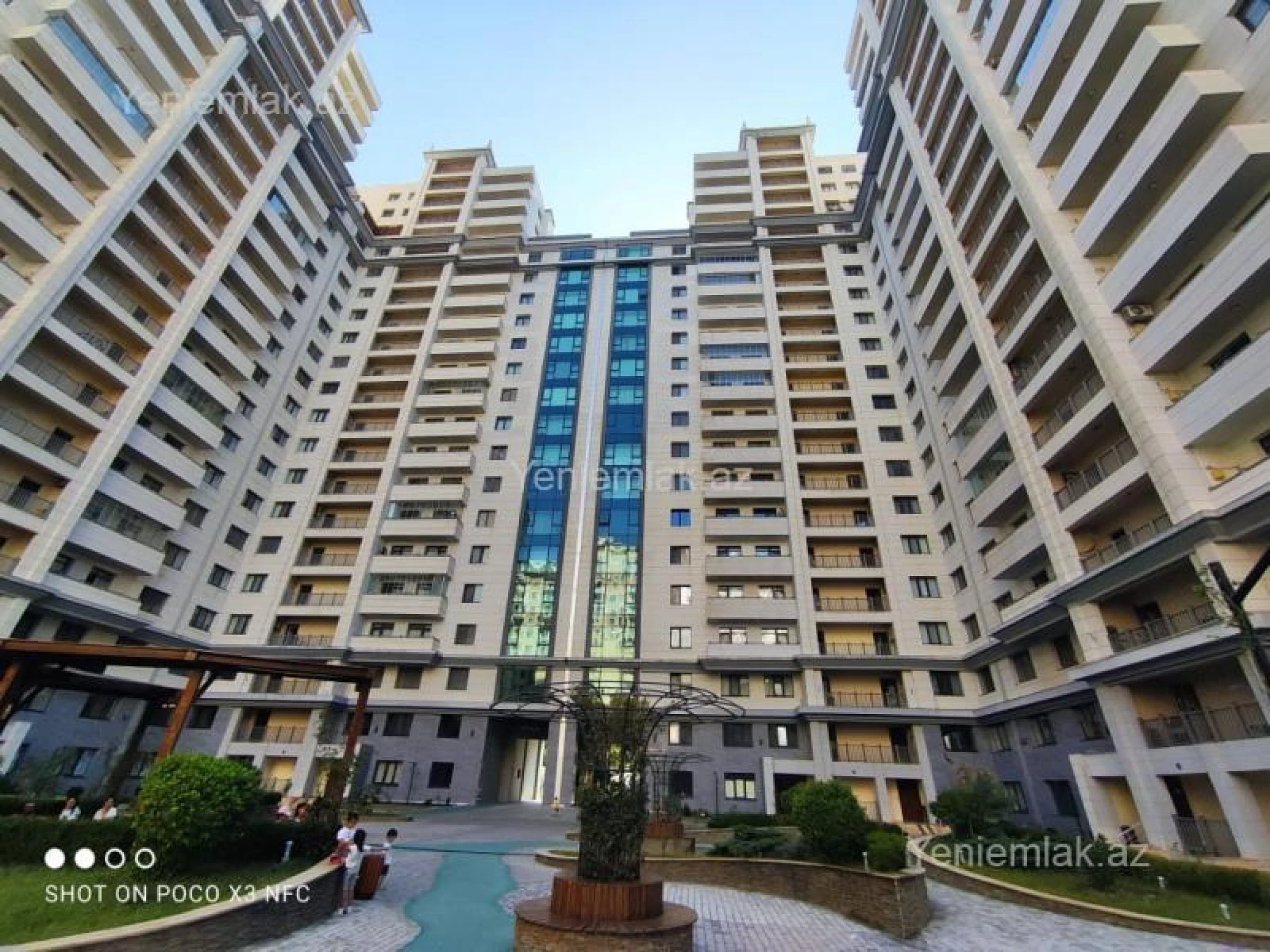 Satılır 3 otaqlı yeni tikili 136 m²