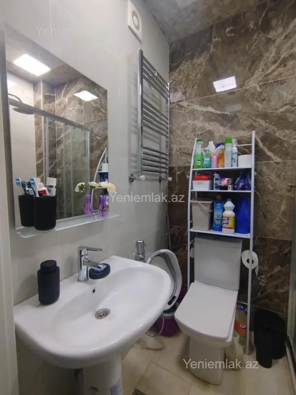 Satılır 2 otaqlı yeni tikili 38 m²