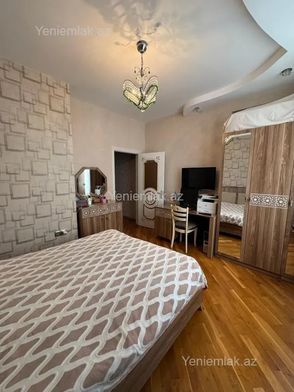 Satılır 3 otaqlı yeni tikili 107 m²
