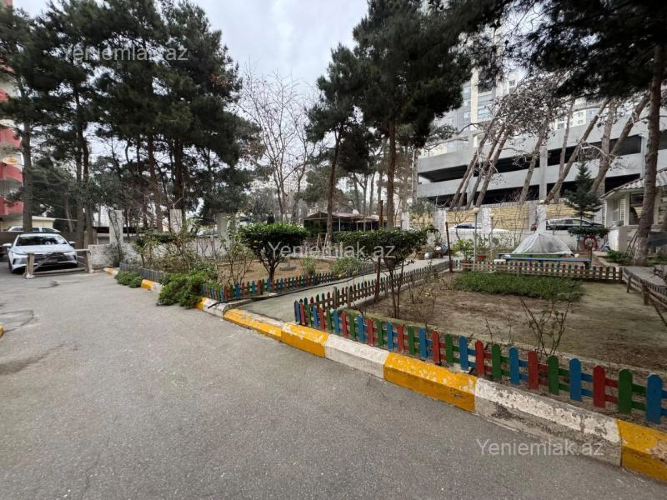 Satılır 3 otaqlı yeni tikili 107 m²