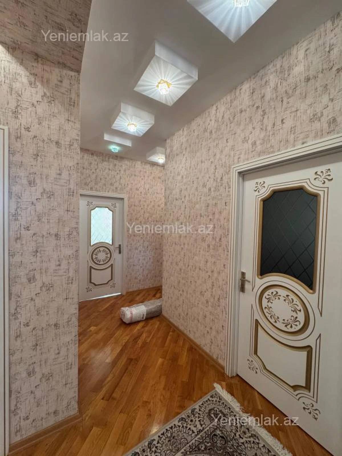 Satılır 3 otaqlı yeni tikili 107 m²