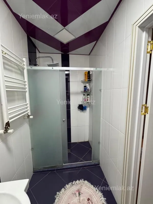 Satılır 3 otaqlı yeni tikili 107 m²