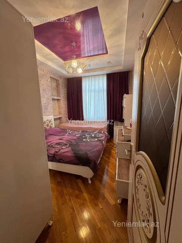 Satılır 3 otaqlı yeni tikili 107 m²