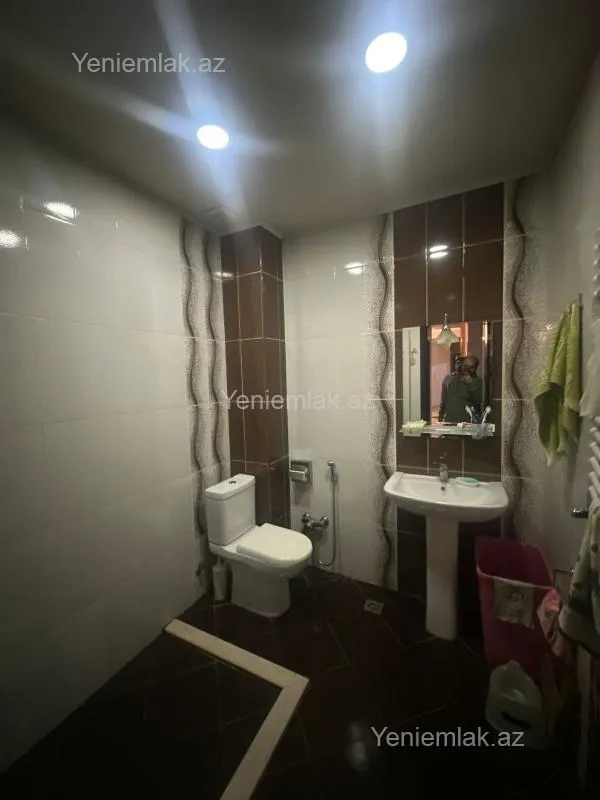Satılır 3 otaqlı yeni tikili 85 m²