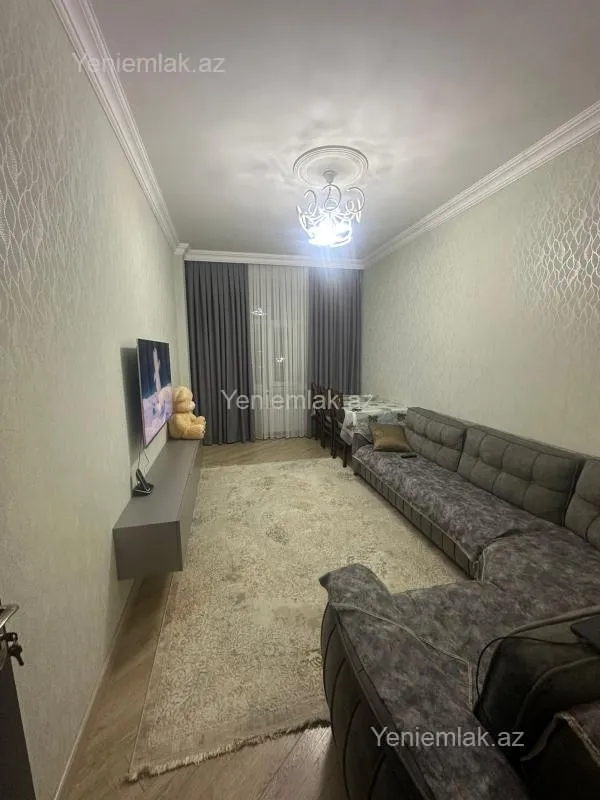 Satılır 3 otaqlı yeni tikili 85 m²