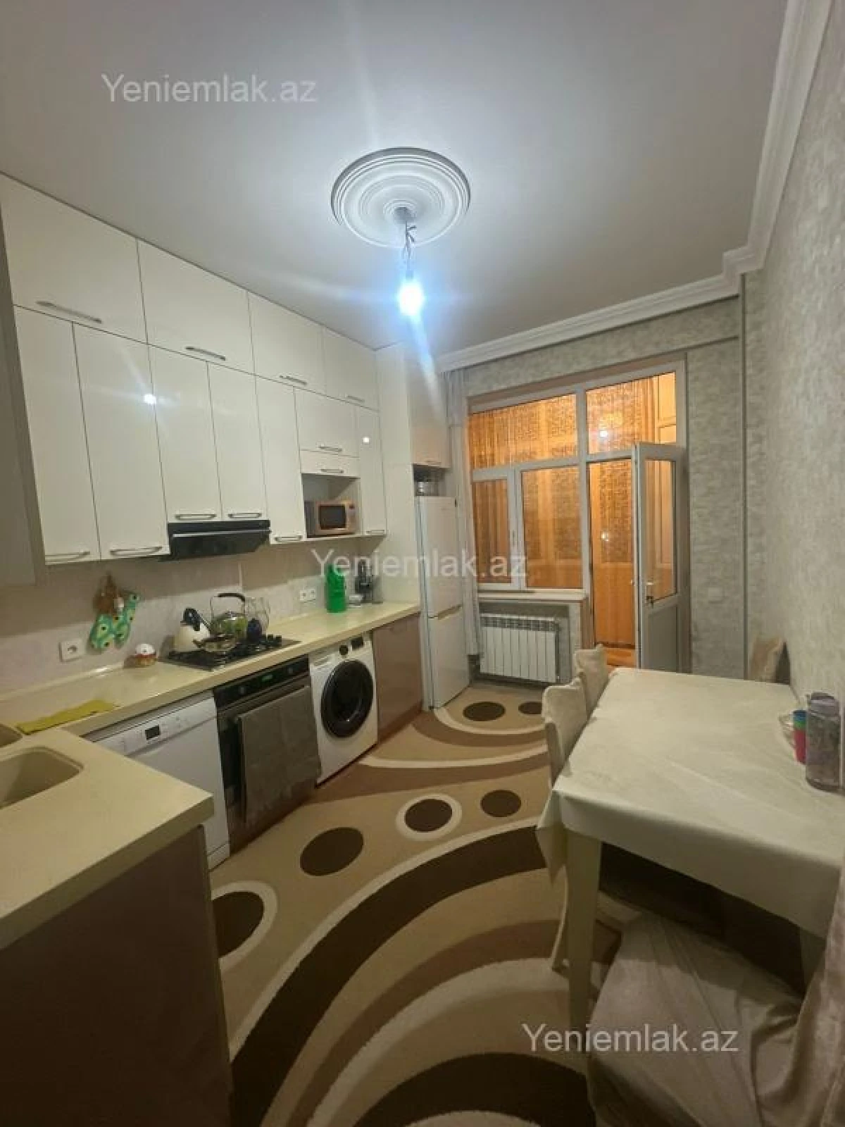 Satılır 3 otaqlı yeni tikili 85 m²