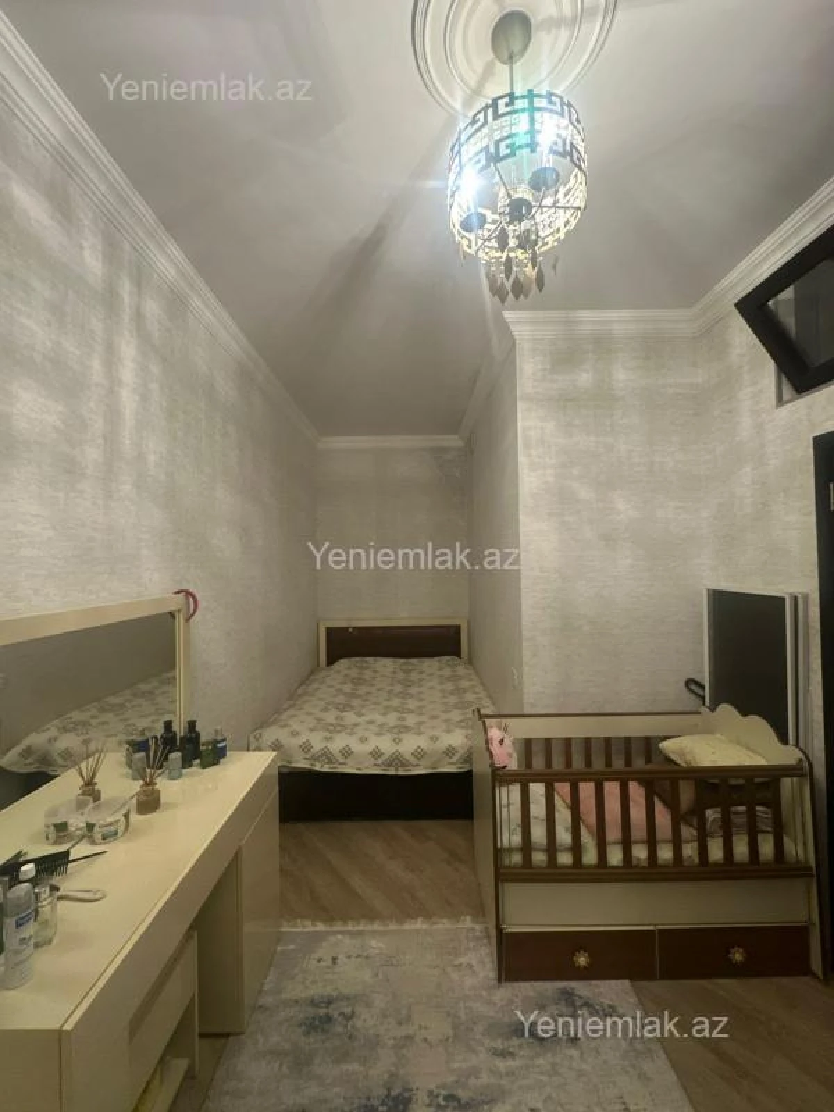 Satılır 3 otaqlı yeni tikili 85 m²