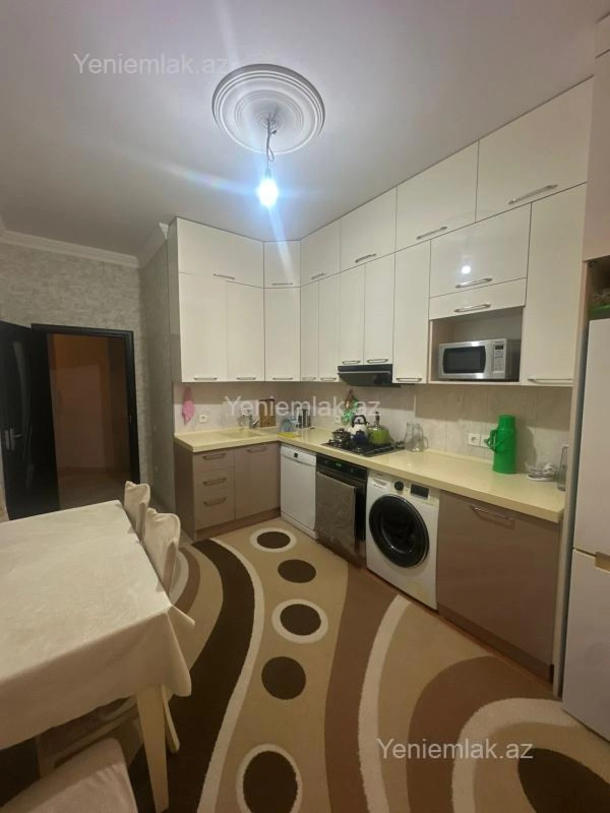 Satılır 3 otaqlı yeni tikili 85 m²