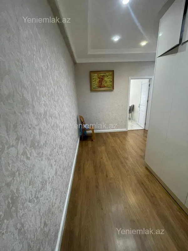 Satılır 3 otaqlı yeni tikili 127 m²