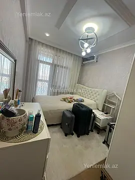Satılır 3 otaqlı yeni tikili 127 m²