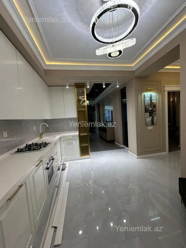 Satılır 2 otaqlı yeni tikili 75 m²