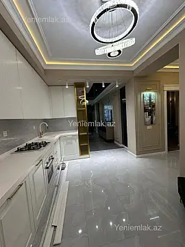 Satılır 2 otaqlı yeni tikili 75 m²