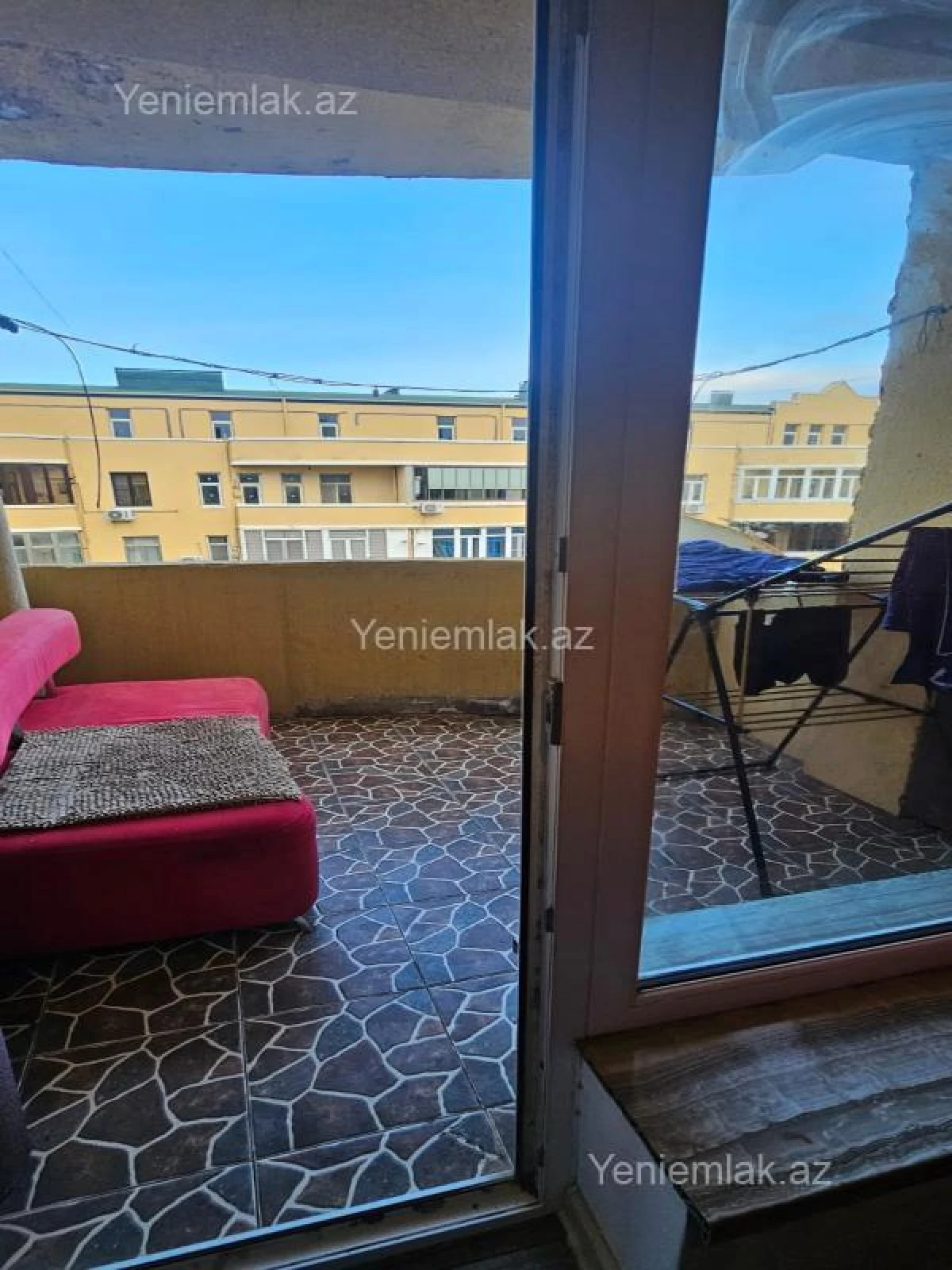 Satılır 3 otaqlı yeni tikili 115 m²