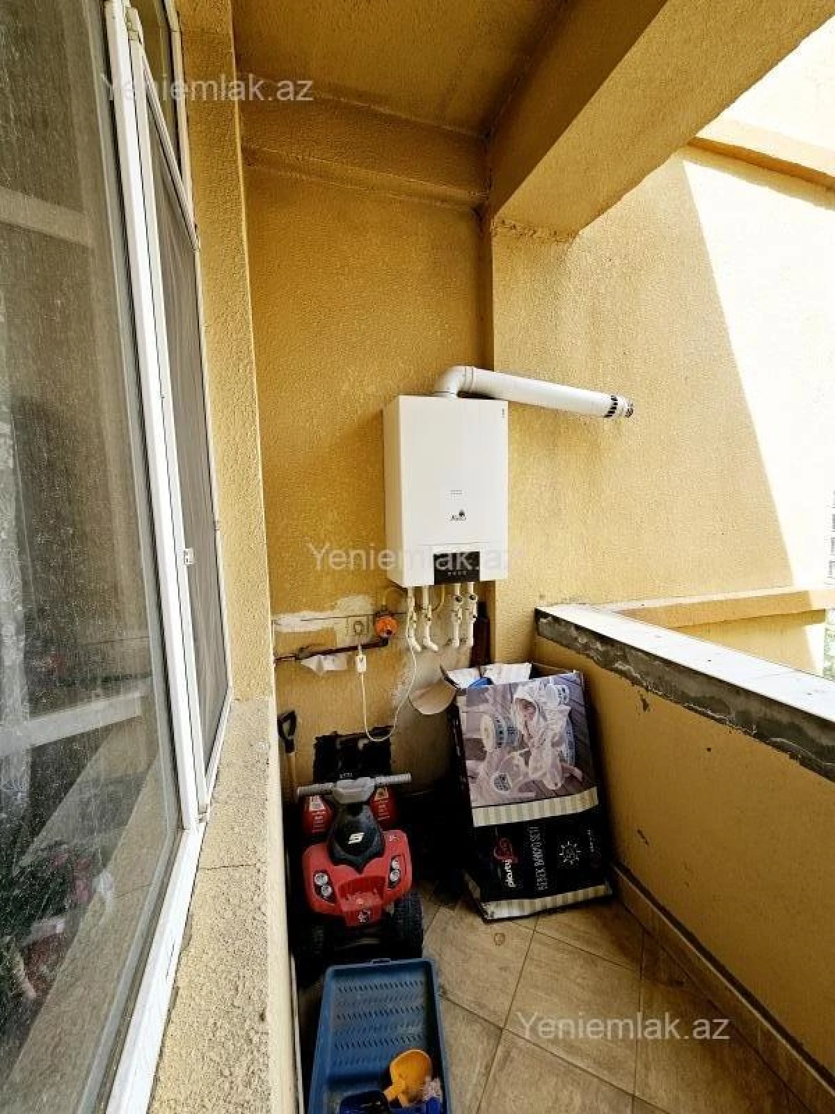 Satılır 3 otaqlı yeni tikili 90 m²