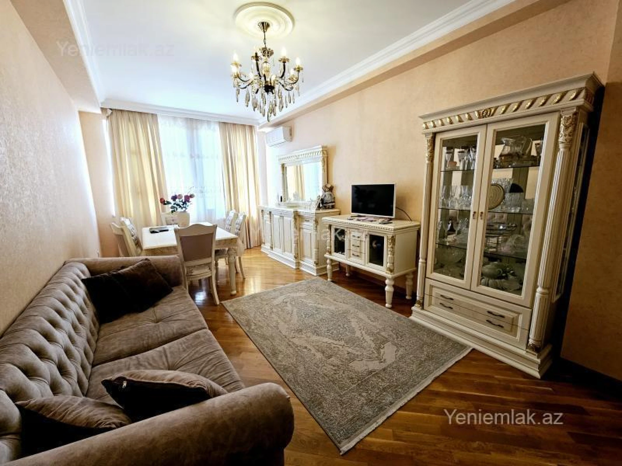 Satılır 3 otaqlı yeni tikili 90 m²