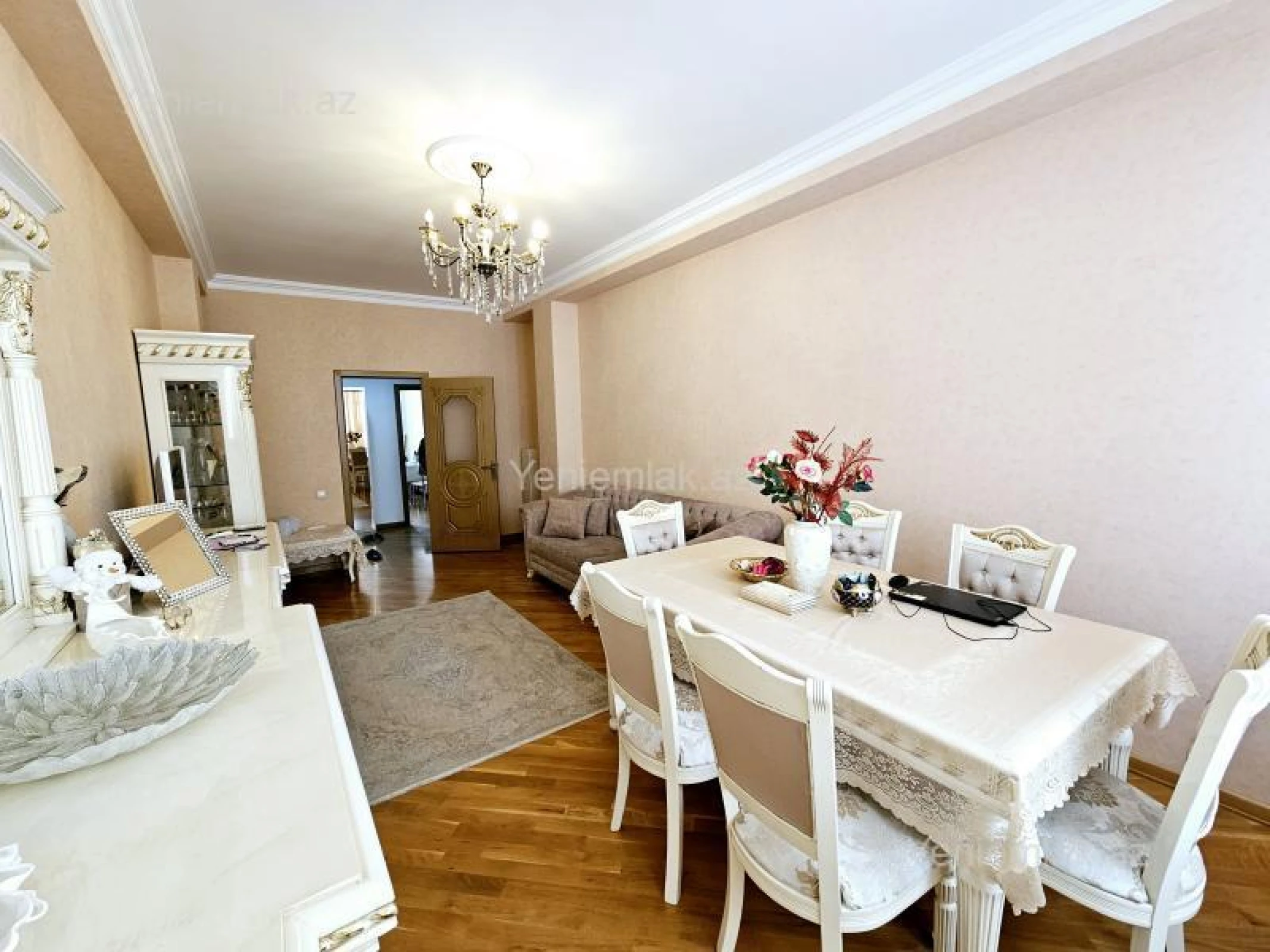 Satılır 3 otaqlı yeni tikili 90 m²