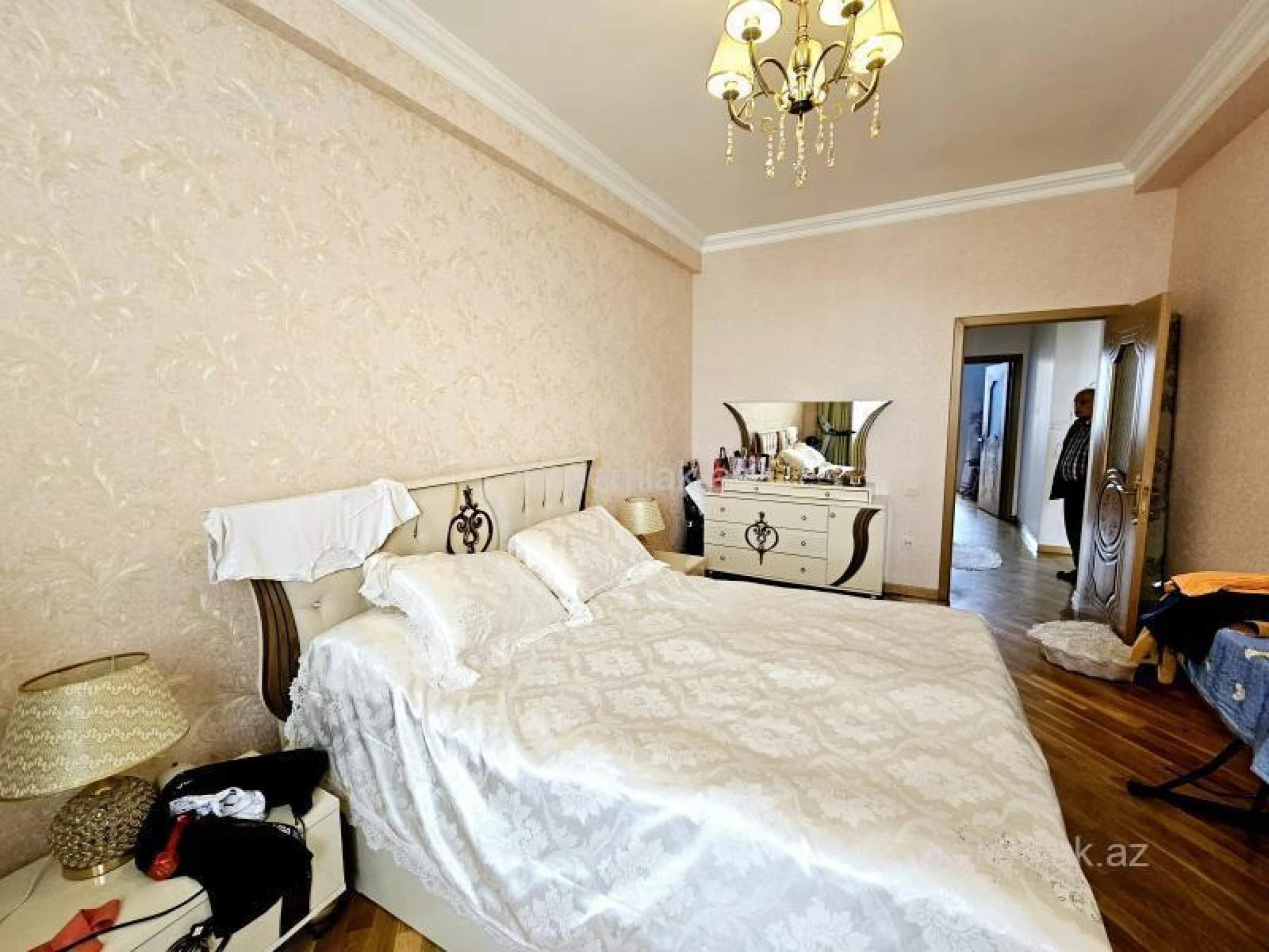 Satılır 3 otaqlı yeni tikili 90 m²