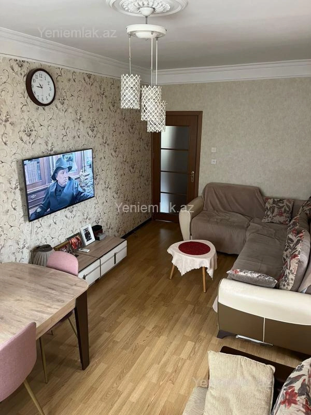 Satılır 2 otaqlı köhnə tikili 60 m²