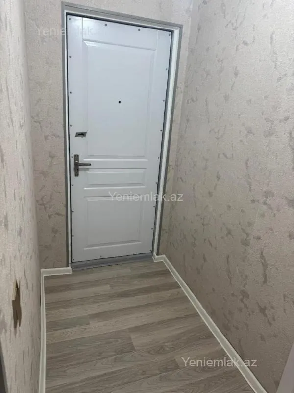 Satılır 3 otaqlı köhnə tikili 70 m²