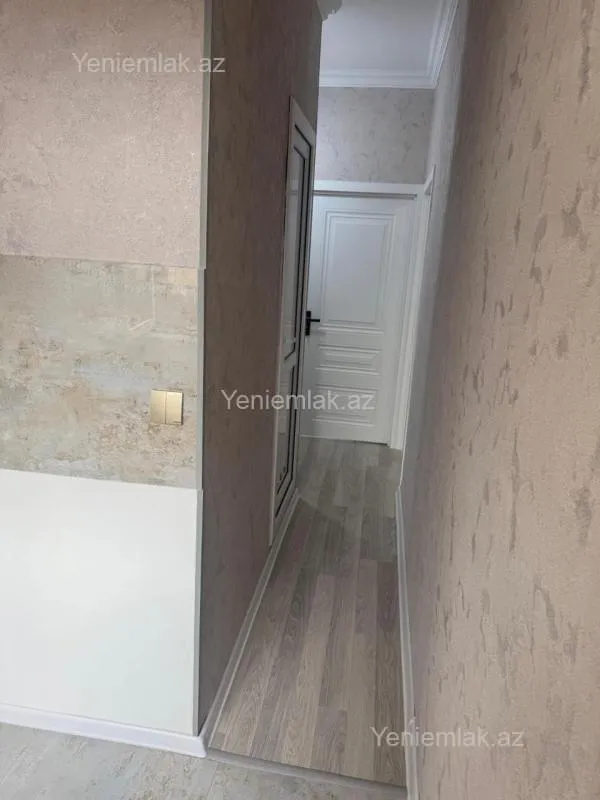 Satılır 3 otaqlı köhnə tikili 70 m²