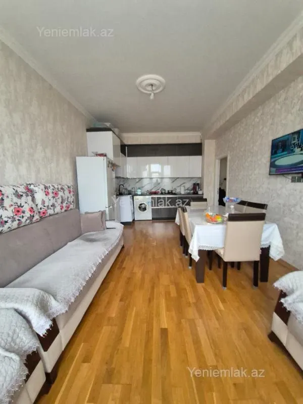 Satılır 3 otaqlı yeni tikili 72 m²