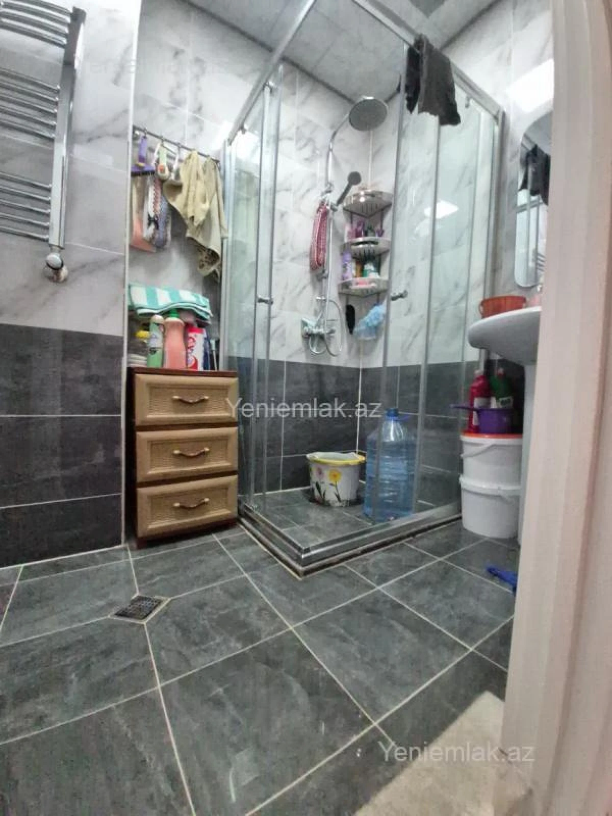 Satılır 3 otaqlı yeni tikili 72 m²