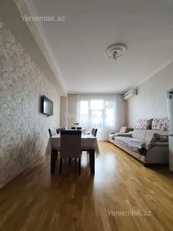 Satılır 3 otaqlı yeni tikili 72 m²