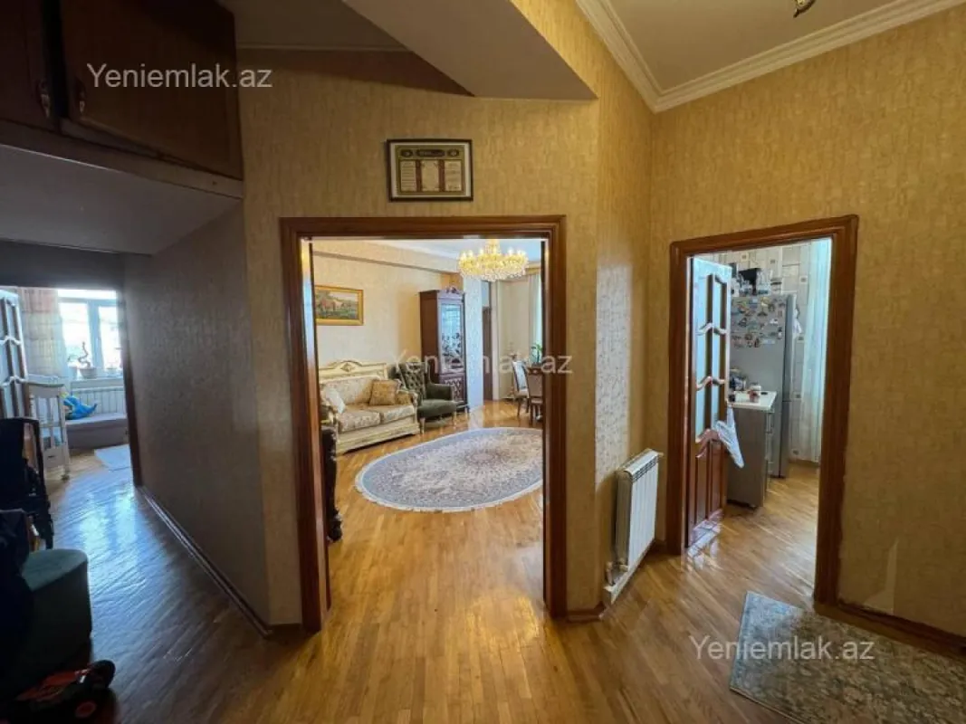 Satılır 3 otaqlı yeni tikili 102 m²