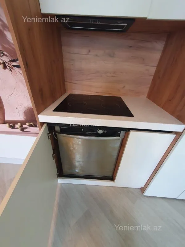 Satılır 2 otaqlı yeni tikili 60 m²