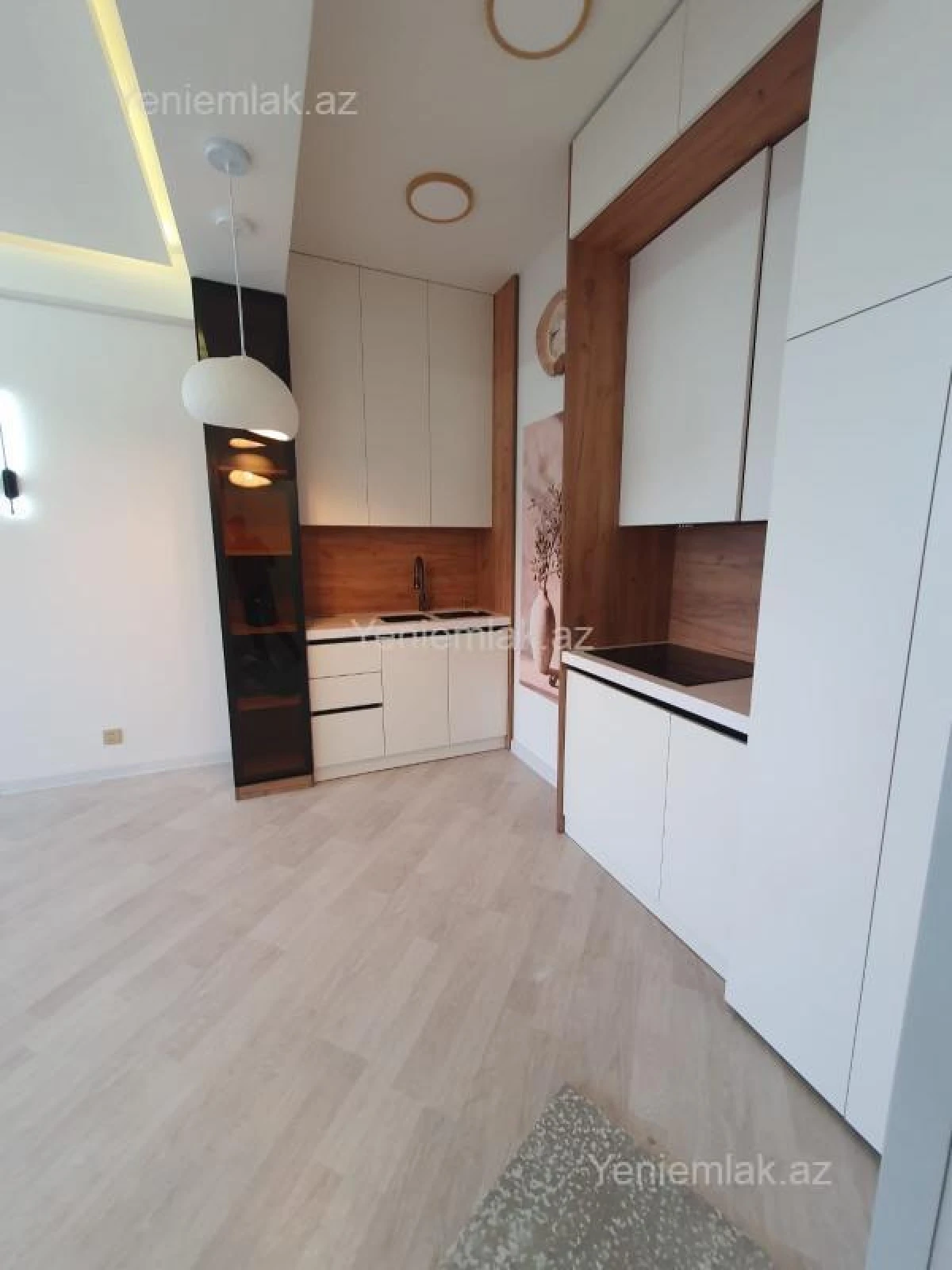 Satılır 2 otaqlı yeni tikili 60 m²