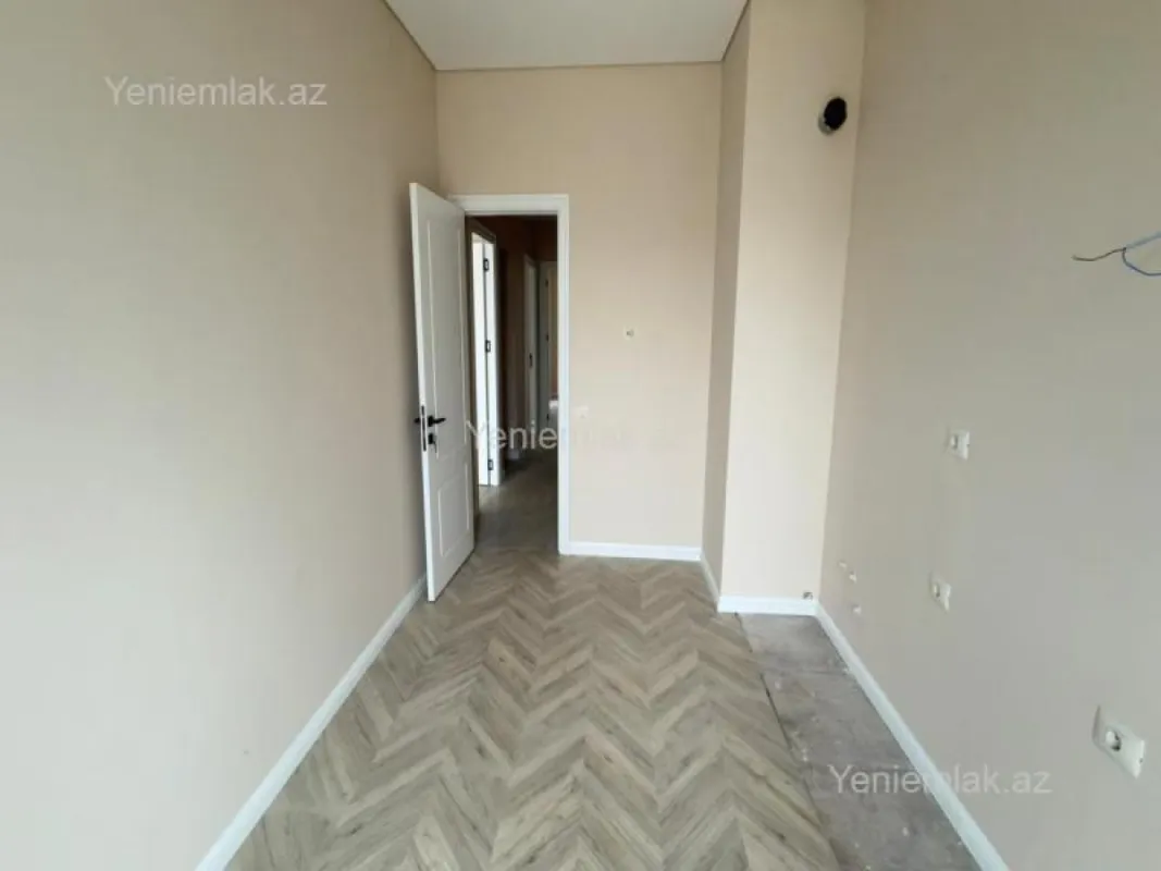 Satılır 3 otaqlı yeni tikili 97 m²