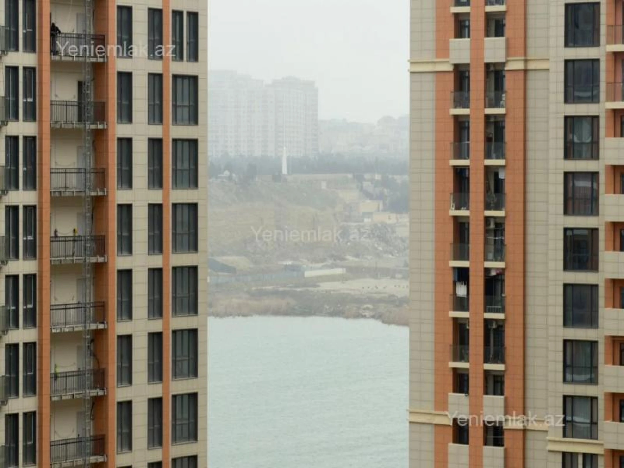 Satılır 3 otaqlı yeni tikili 97 m²