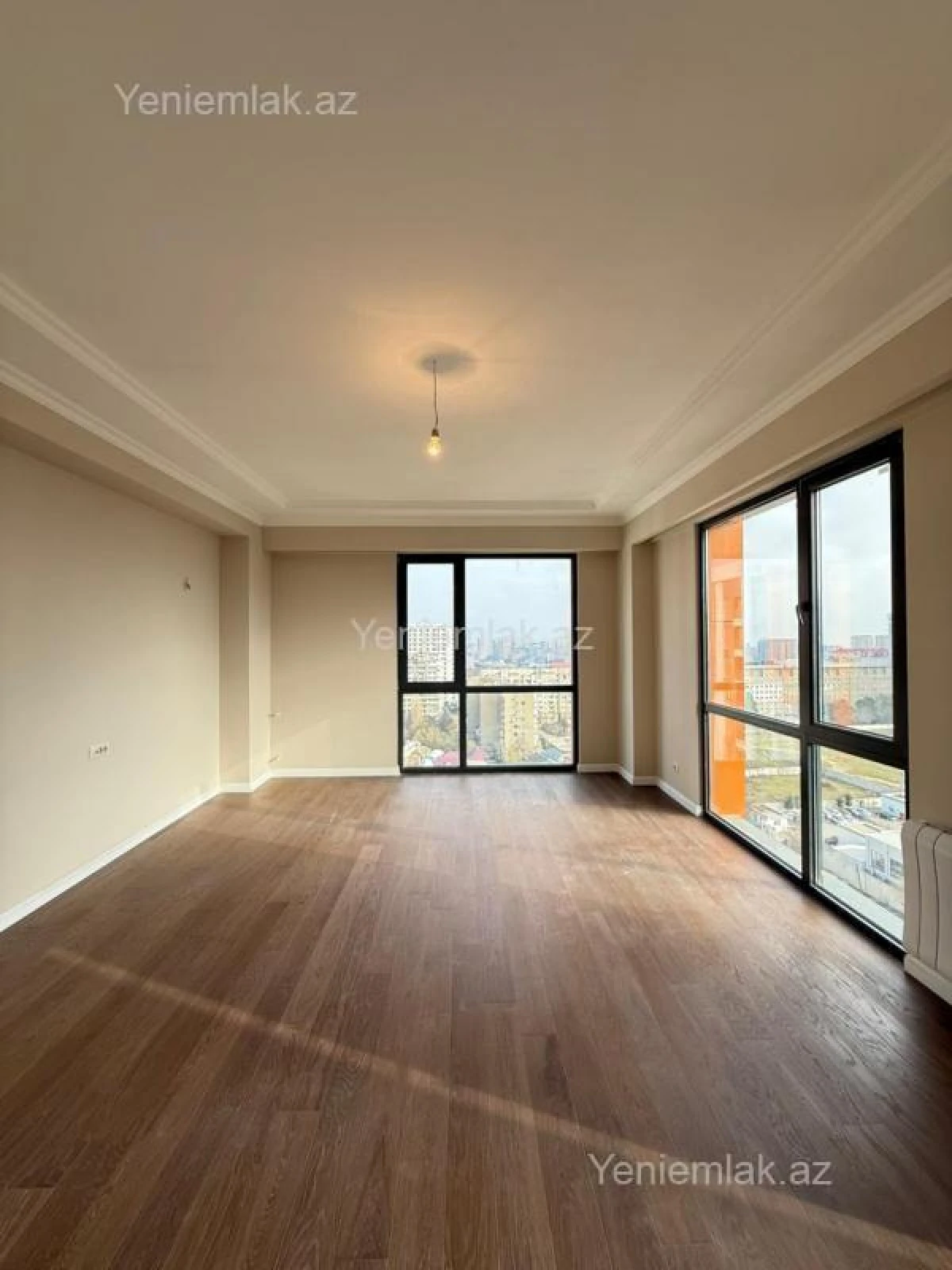 Satılır 4 otaqlı yeni tikili 123.5 m²