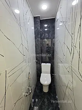 Satılır 2 otaqlı köhnə tikili 60 m²