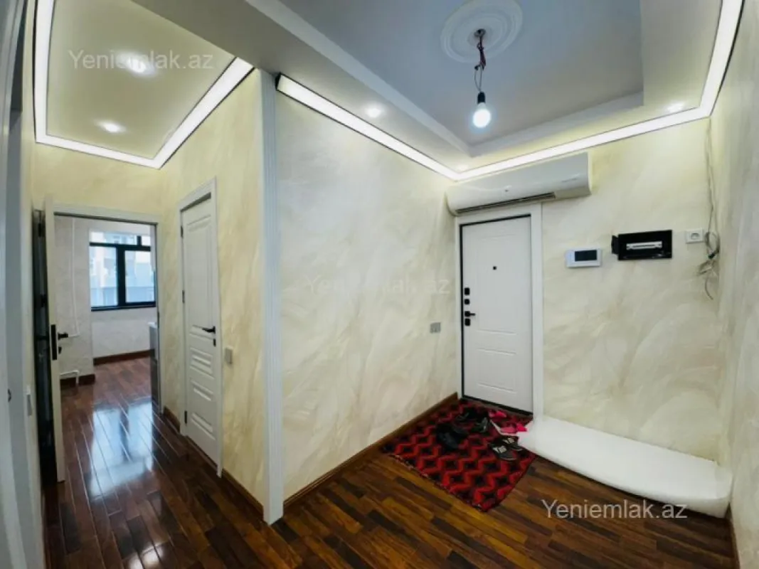 Satılır 3 otaqlı köhnə tikili 75 m²