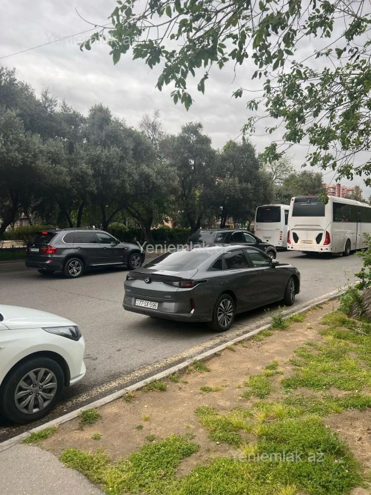 Satılır 3 otaqlı yeni tikili 145 m²