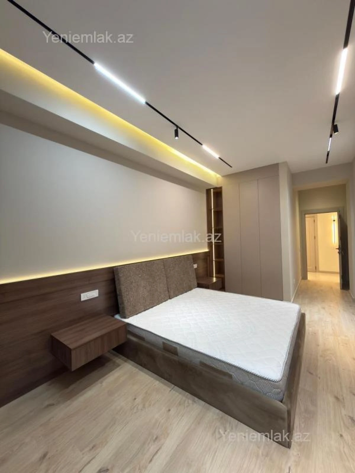 Satılır 4 otaqlı yeni tikili 145 m²