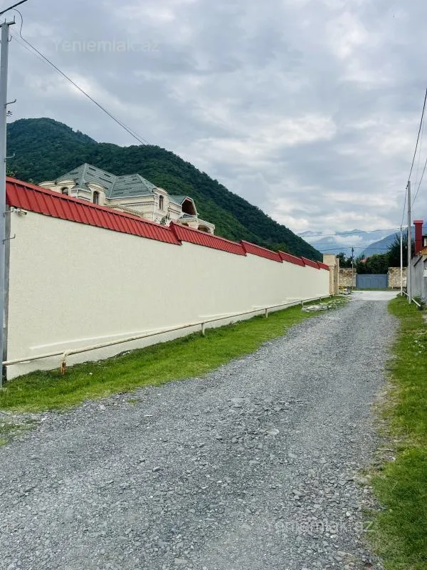 Satılır 6 otaqlı həyət evi 430 m²