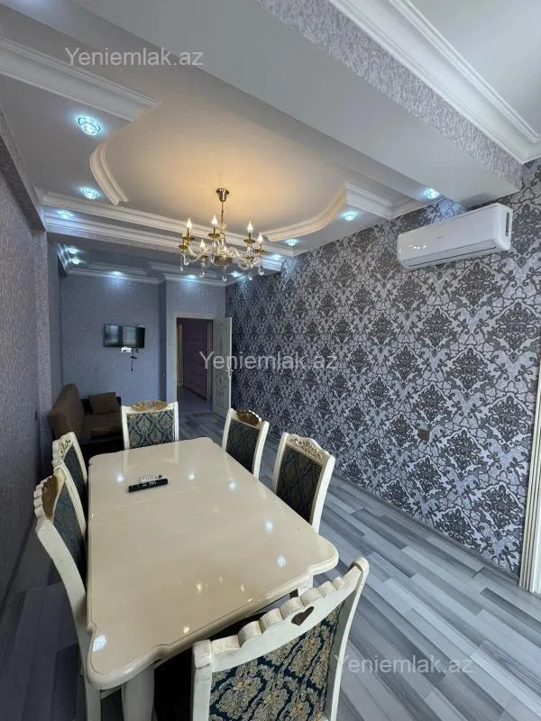 Satılır 3 otaqlı yeni tikili 87 m²