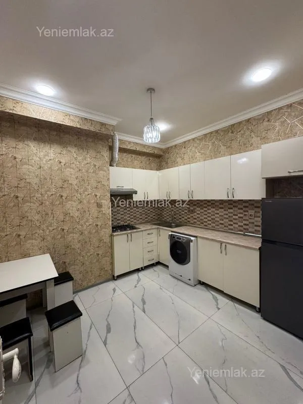 Satılır 3 otaqlı yeni tikili 87 m²