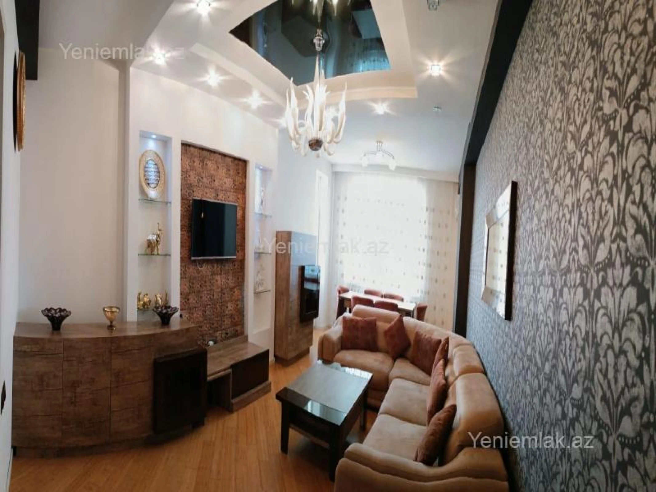 Satılır 3 otaqlı yeni tikili 130 m²