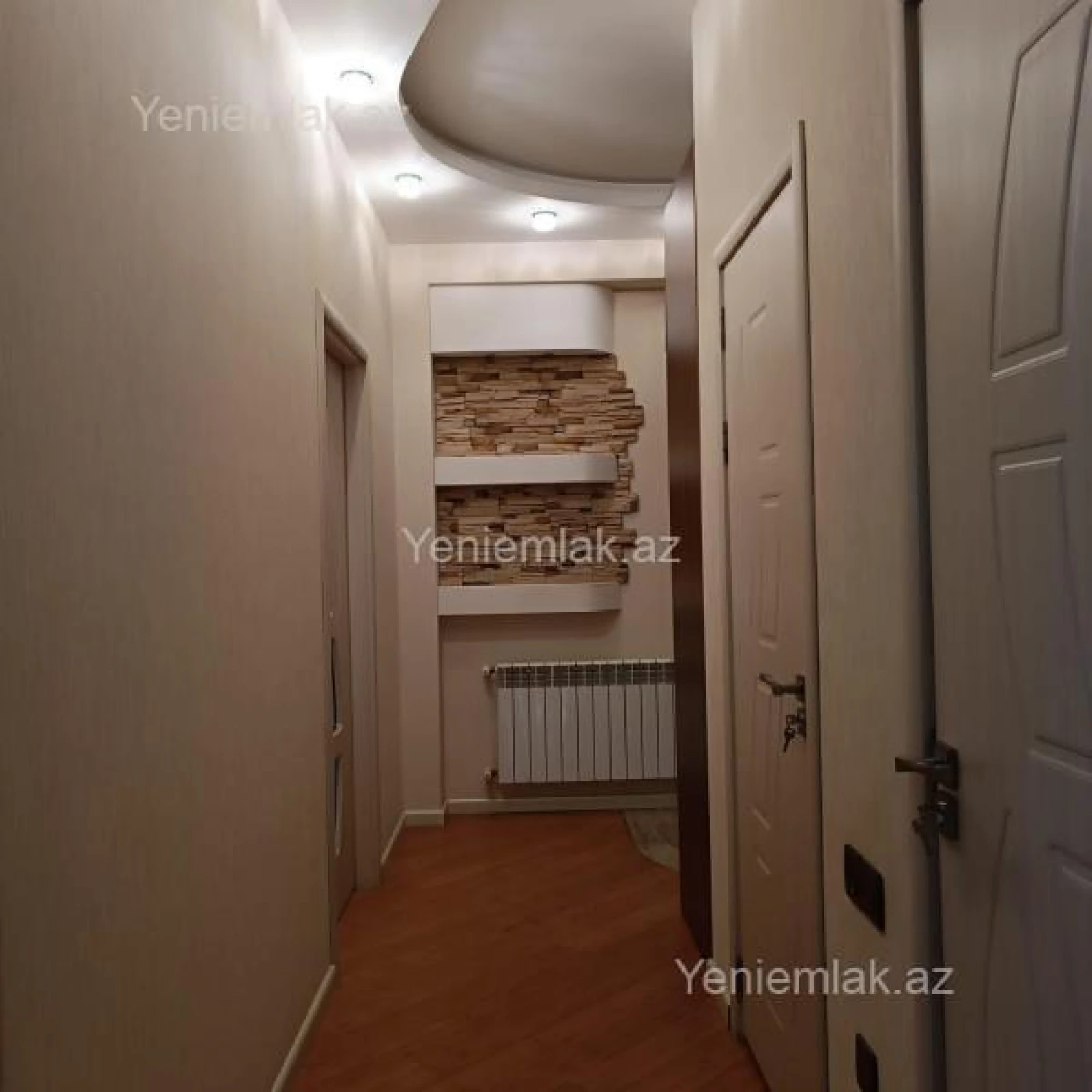 Satılır 3 otaqlı yeni tikili 130 m²