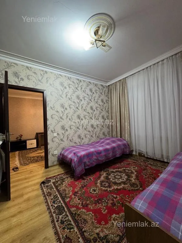 Satılır 2 otaqlı köhnə tikili 28 m²