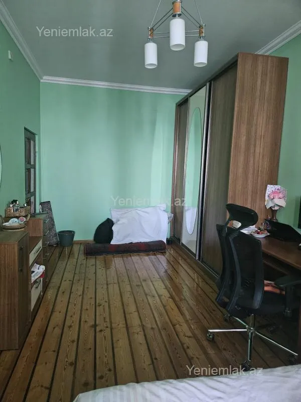 Satılır 4 otaqlı yeni tikili 132 m²