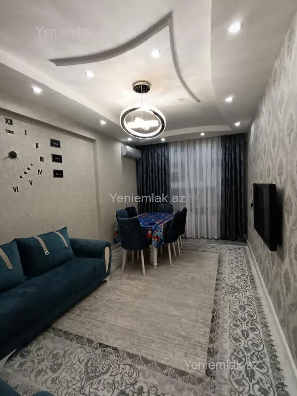 Satılır 3 otaqlı yeni tikili 60 m²