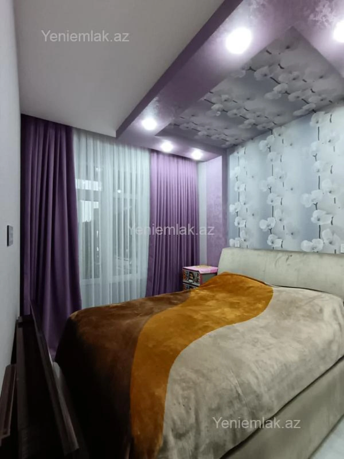 Satılır 3 otaqlı yeni tikili 60 m²