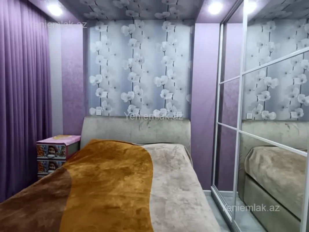 Satılır 3 otaqlı yeni tikili 60 m²