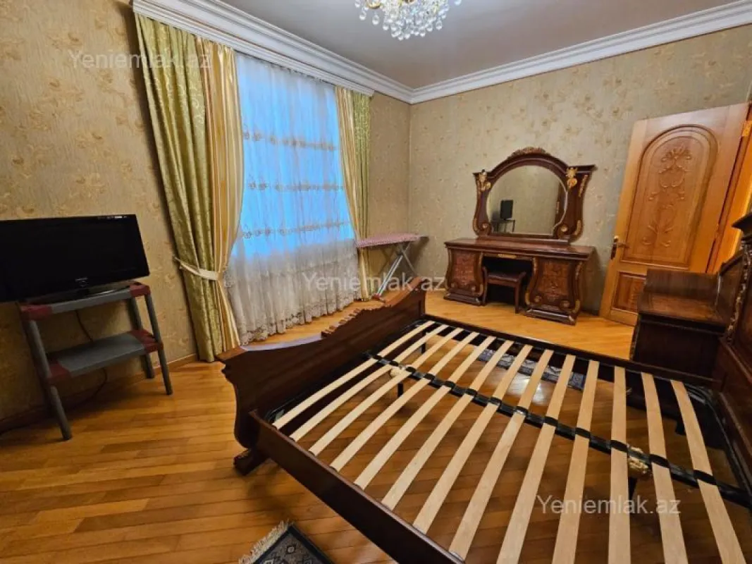 Satılır 2 otaqlı yeni tikili 135 m²